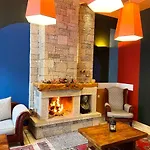 Parnassos Hotel 3*