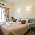 Parnassos Hotel
