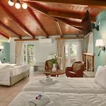 Parnassos Hotel