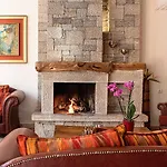 Parnassos Hotel