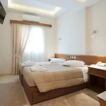 Parnassos 3*