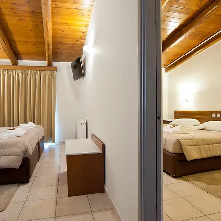 Parnassos Hotel