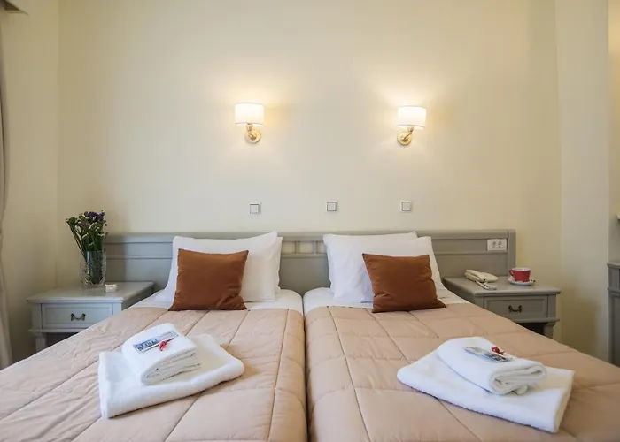 Ξενοδοχείο Parnassos 3*